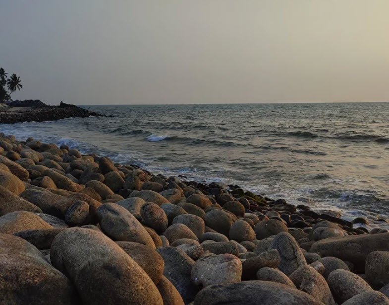 Puthenthodu Beach, Ernakulam, Kerala - Vushii.com